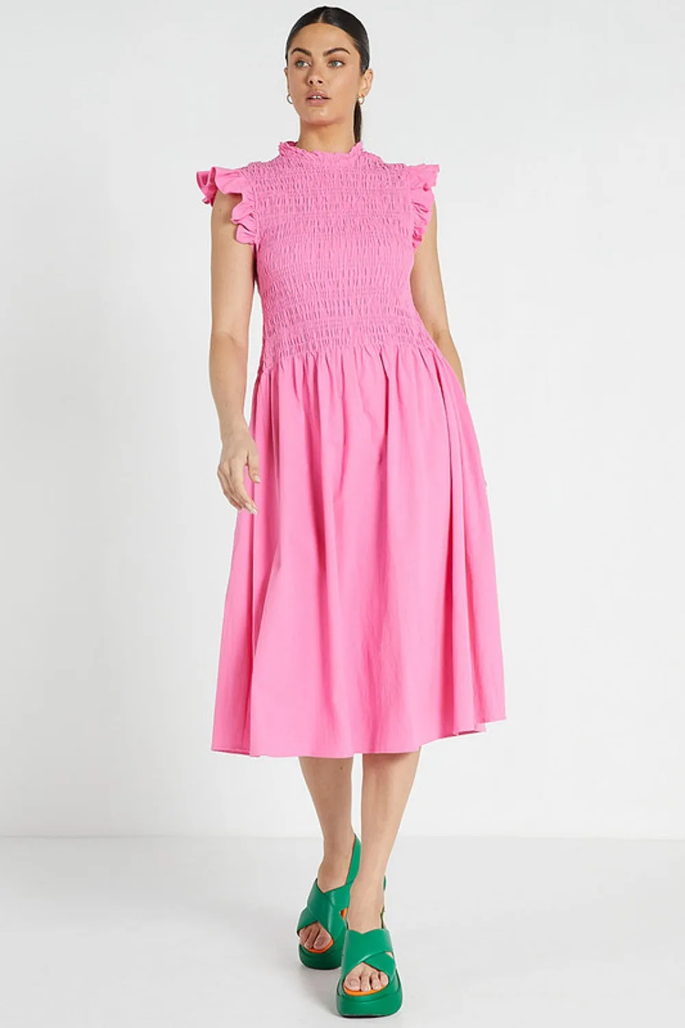 SHIRRED MIDI DRESS PINK