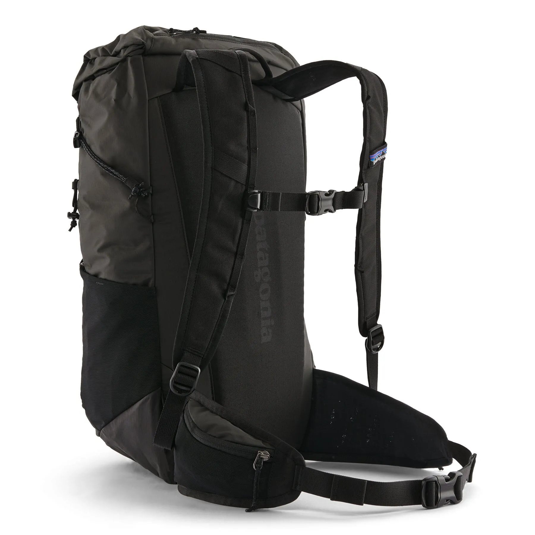 Terravia Pack 28L - 100% Recycled Nylon