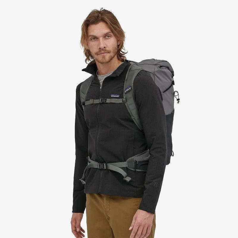 Terravia Pack 28L - 100% Recycled Nylon