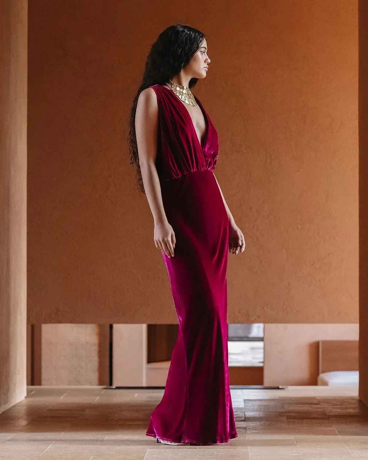 Travis Velvet Dress| Fuchsia